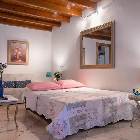 Apartament Aris Cosy Casa